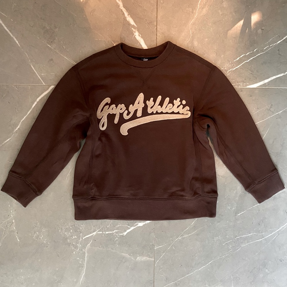 GAP kids super soft sweat top, size S
